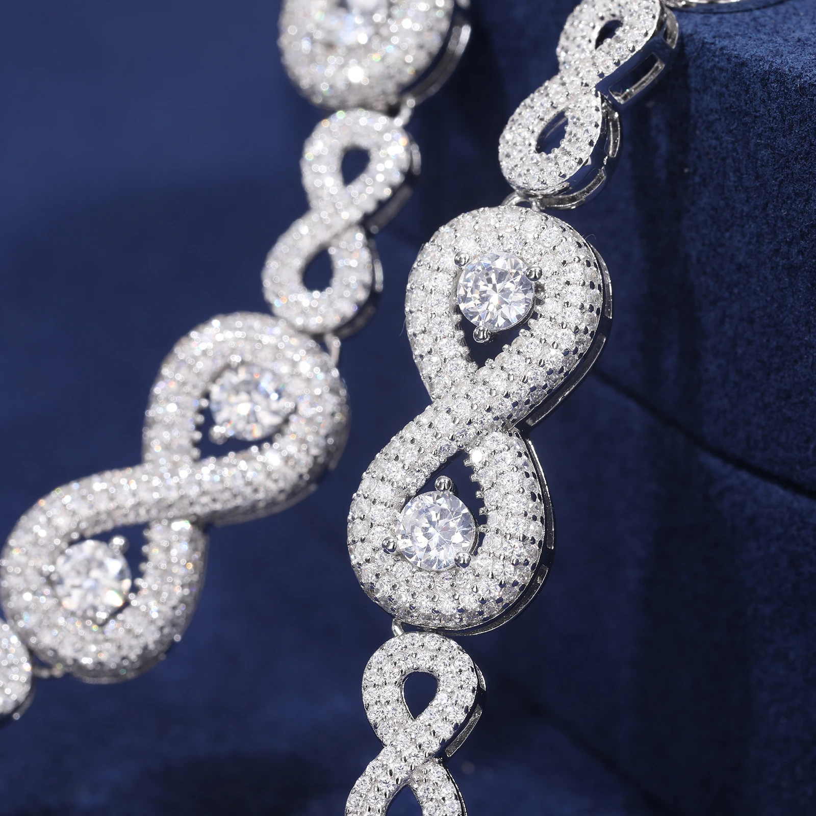 Infinity Diamond Chain