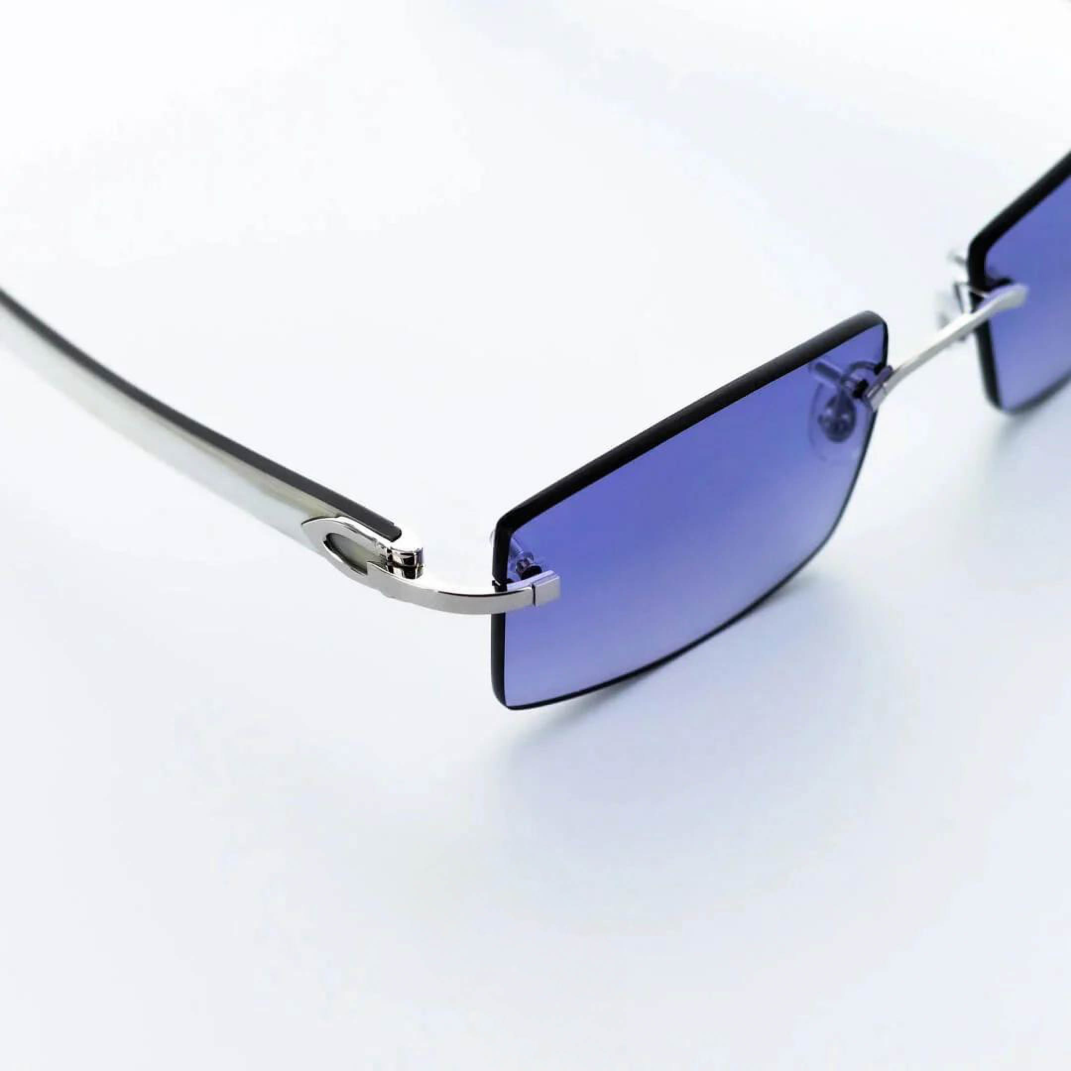 Authentic Cartier White Buffalo Horn Sunglasses CT0046O-001 • Gold/Platinum Hardware Options • Smoke Purple or Diamond Cut Lenses • Genuine Cartier with Certificate