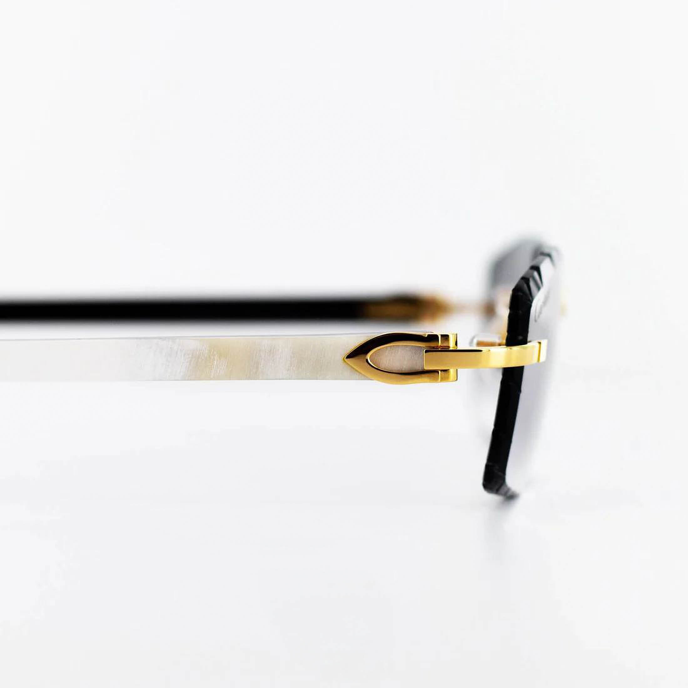 Authentic Cartier White Buffalo Horn Sunglasses CT0046O-001 • Gold Hardware • Grey Gradient Lenses Genuine Cartier with Certificate