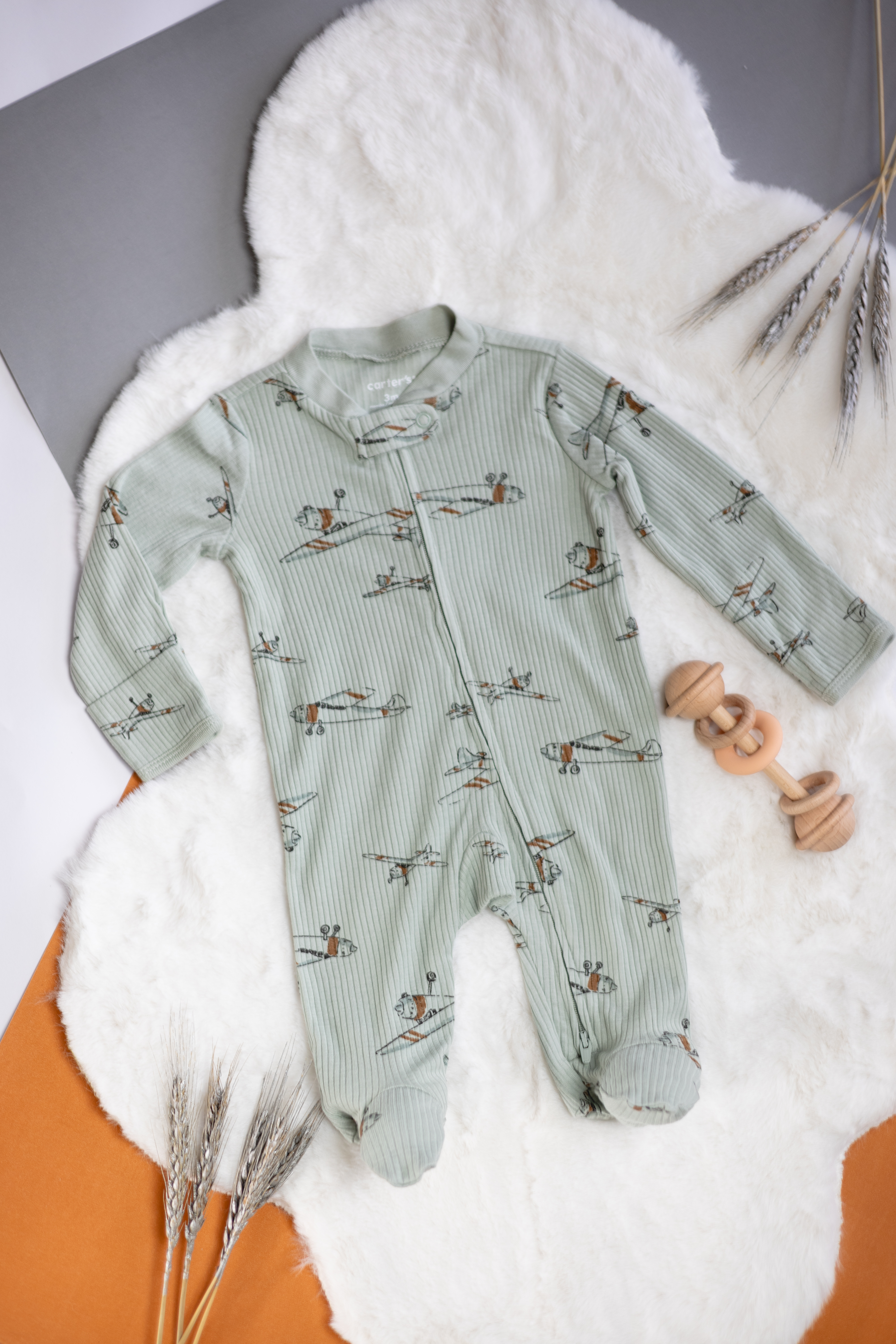 Pijama Enteriza con Cierre de Doble Vía y Estampado de Avioncitos