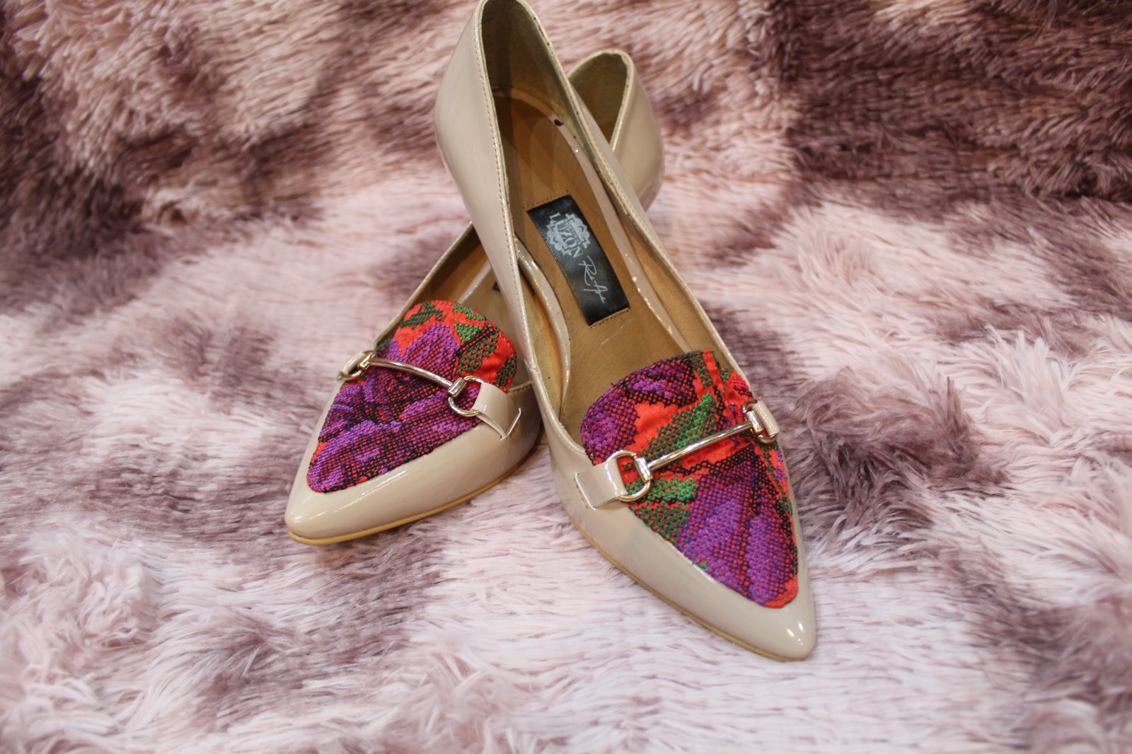ZAPATILLAS SAYULITA