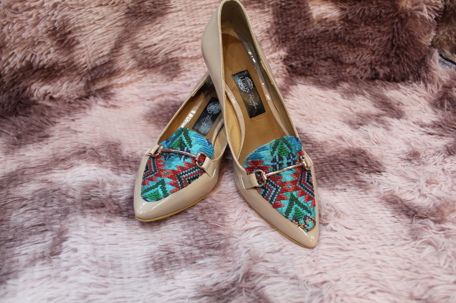 ZAPATILLAS SAYULITA