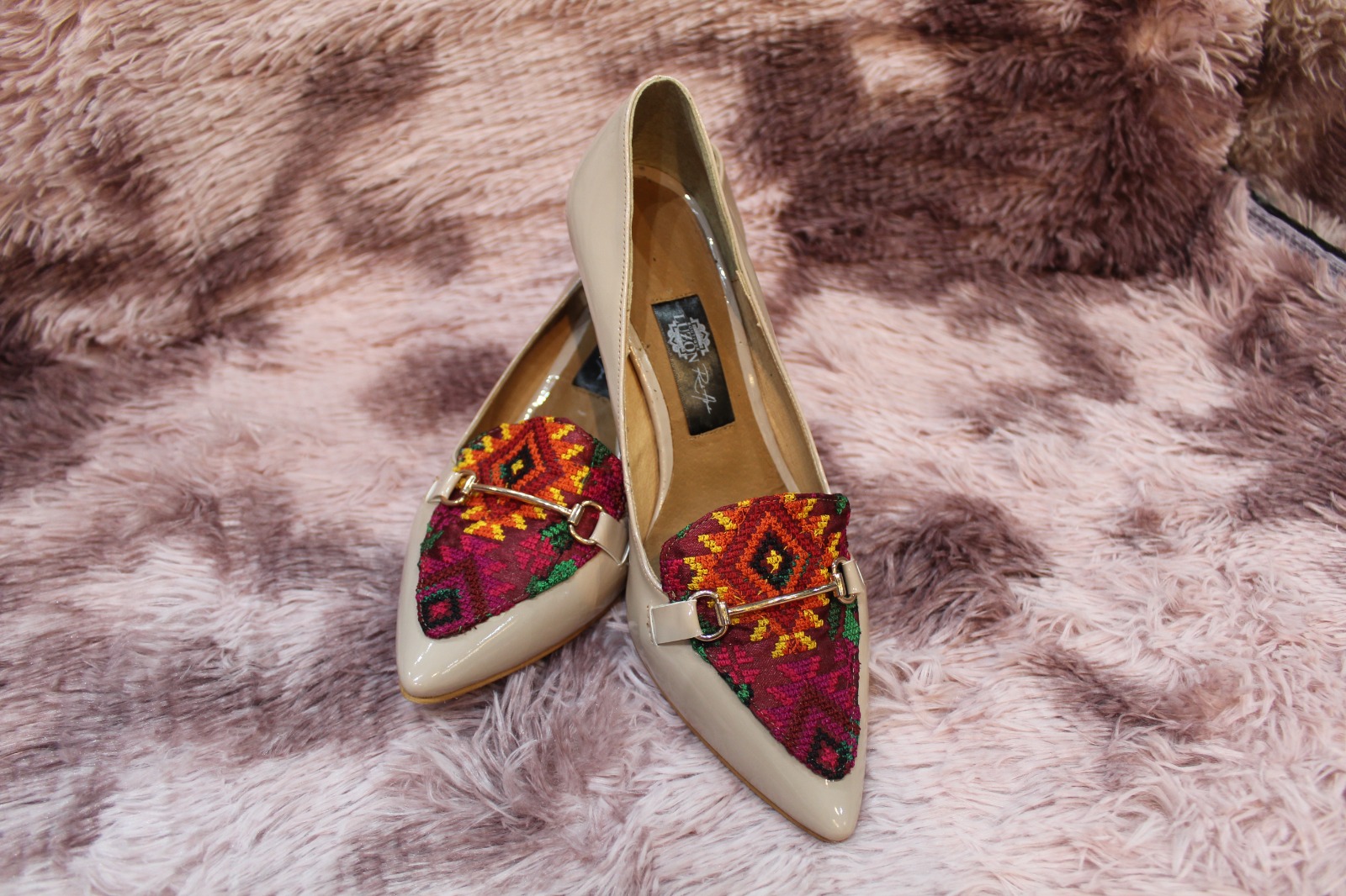 ZAPATILLAS SAYULITA
