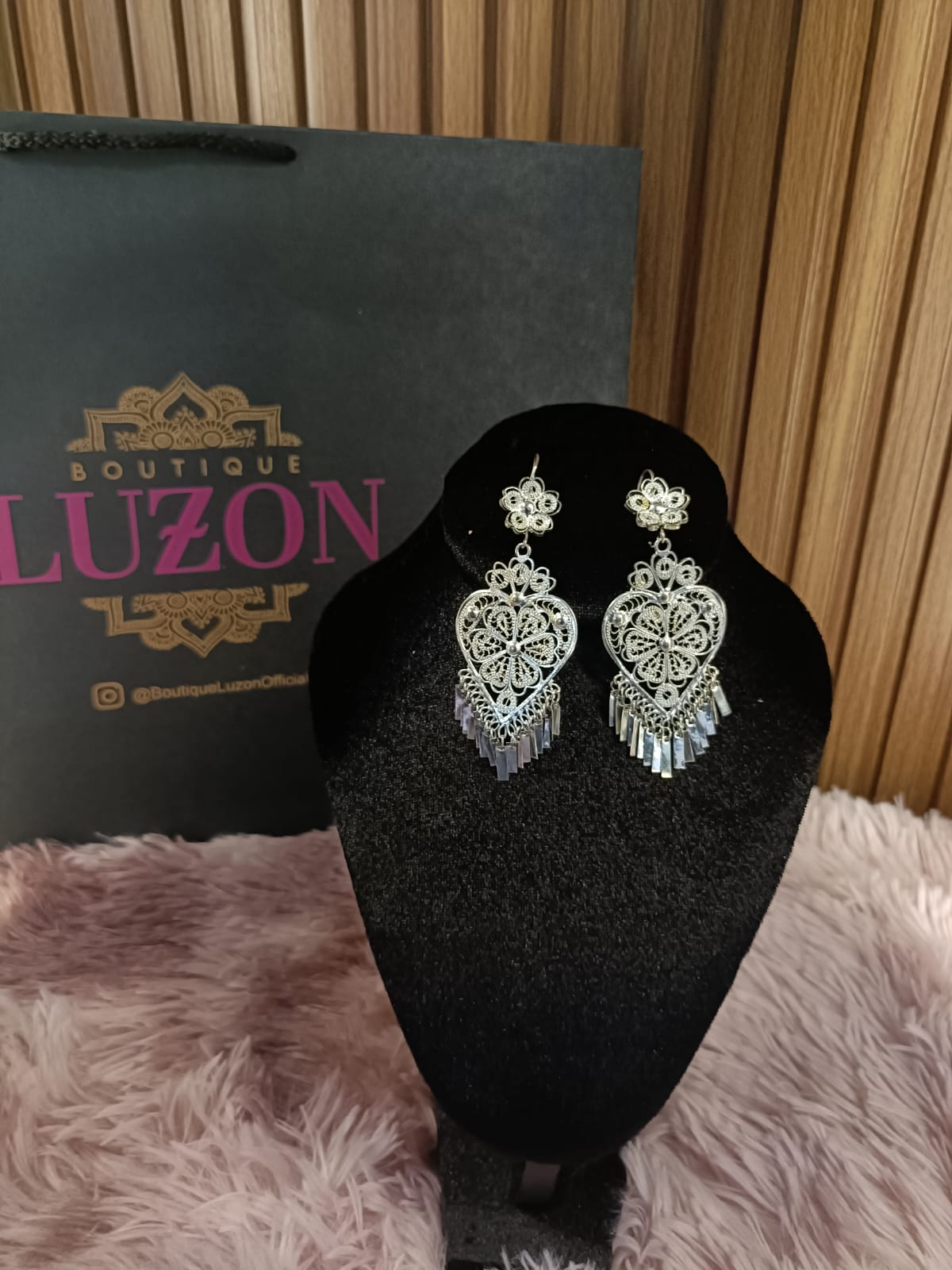 PENDIENTES MARGARITA CORAZÓN