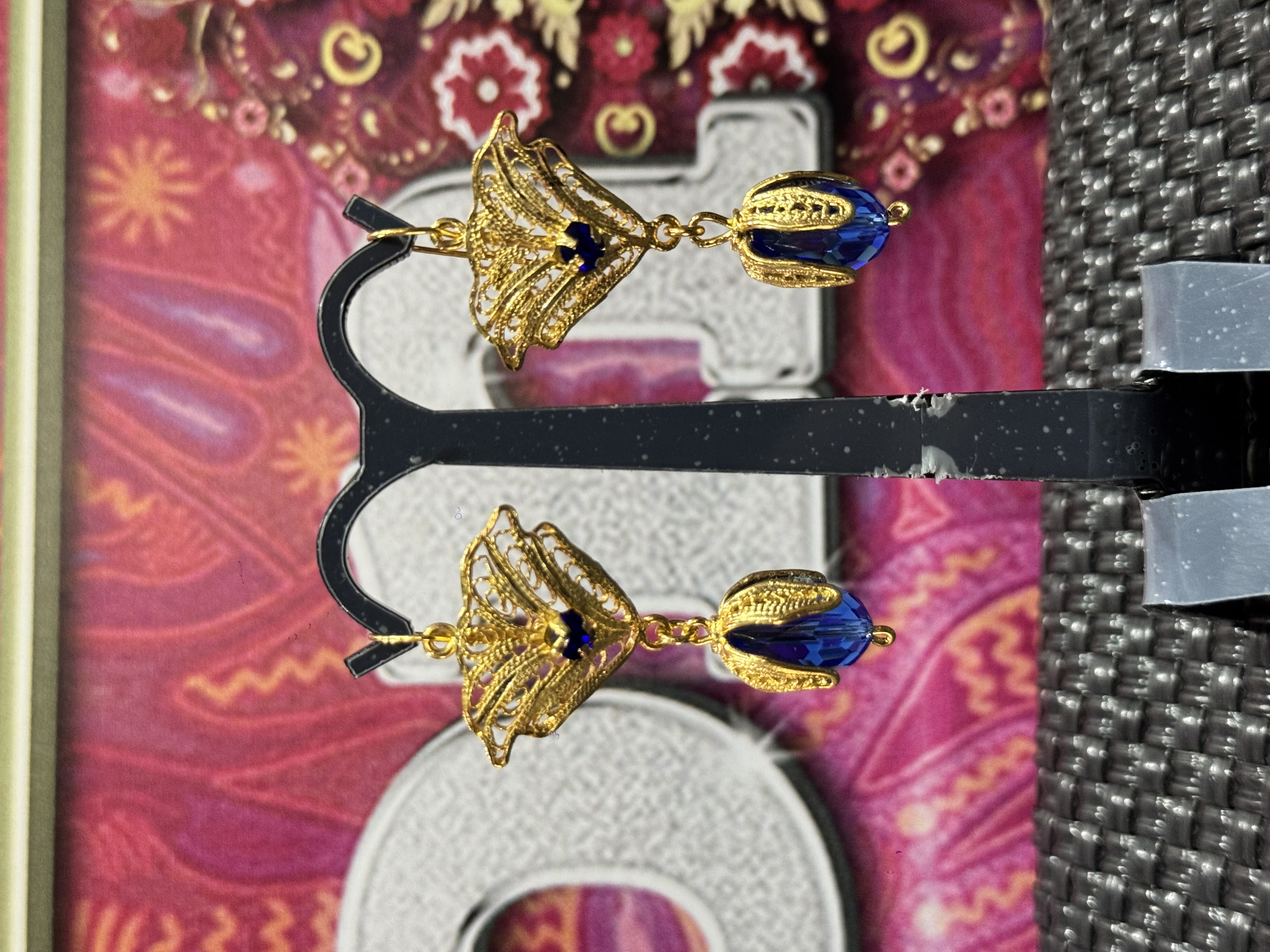 Pendientes en filigrana en forma de gota