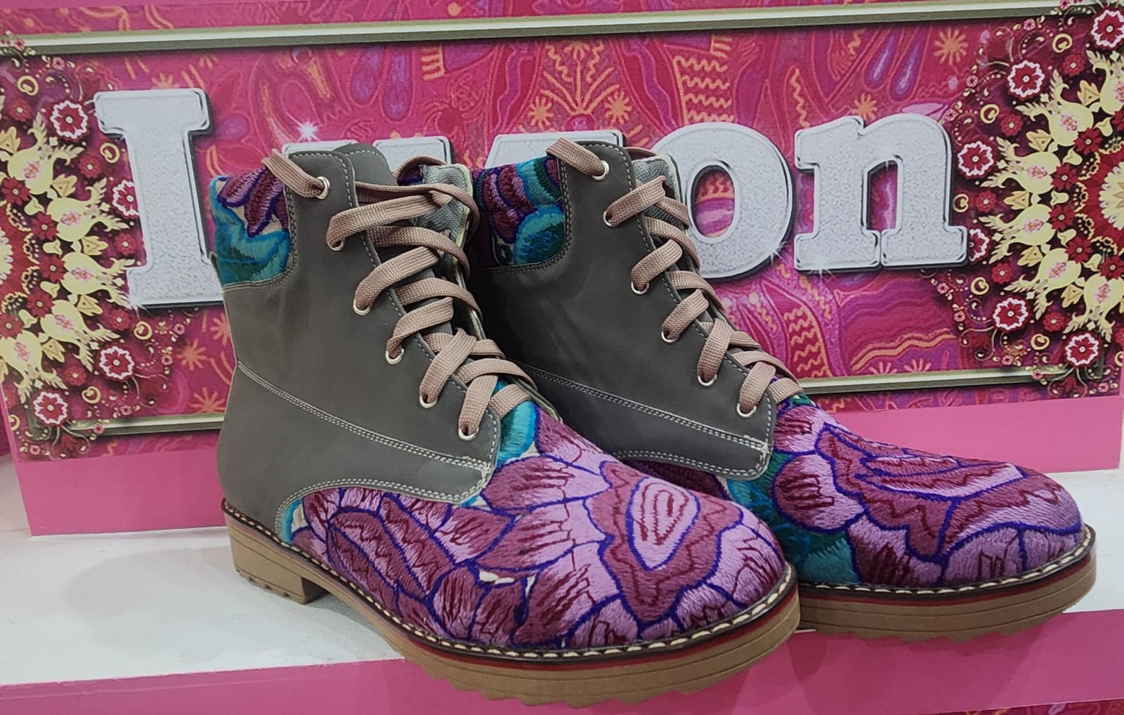 Rudibota Gris