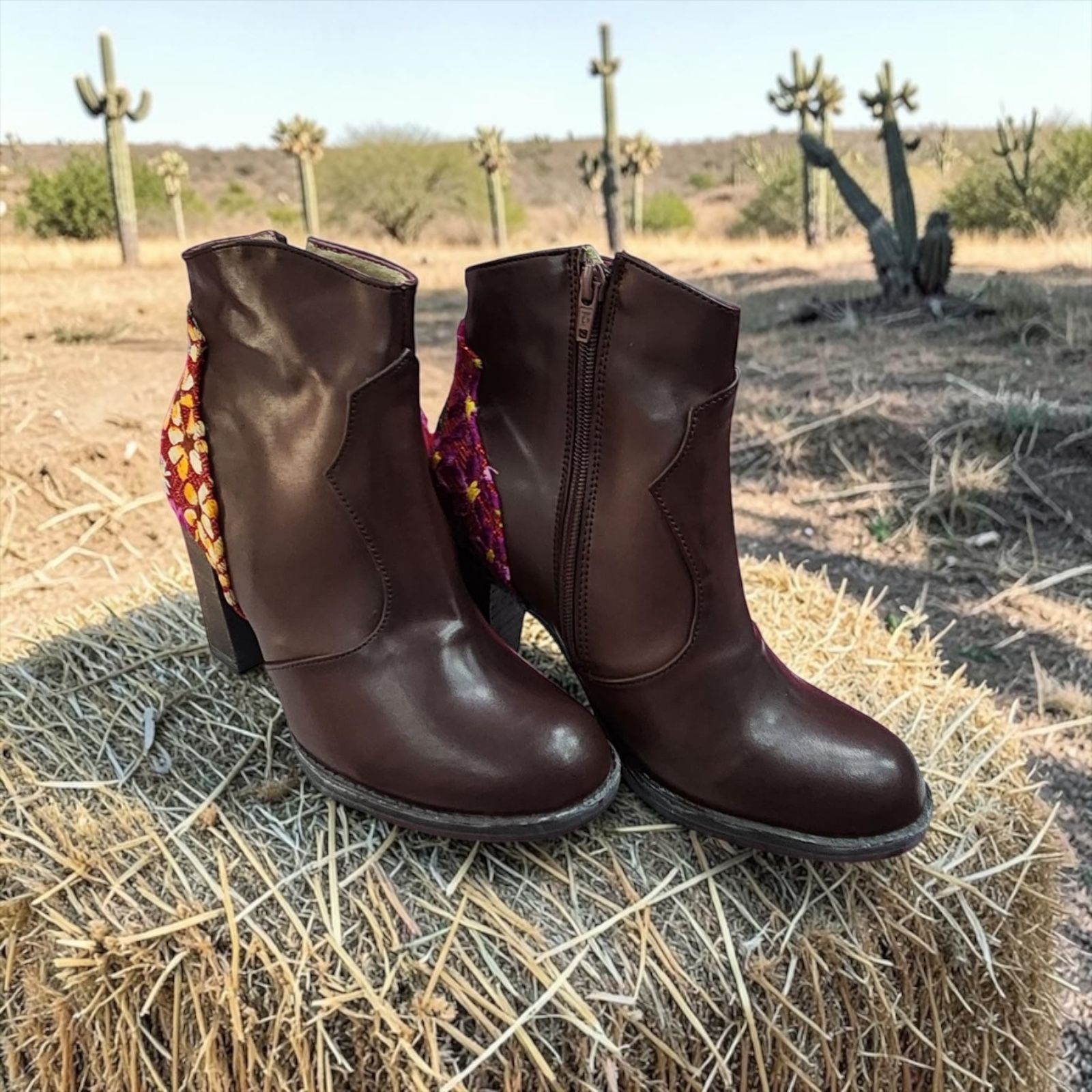 Botines Vaqueros Cafés  