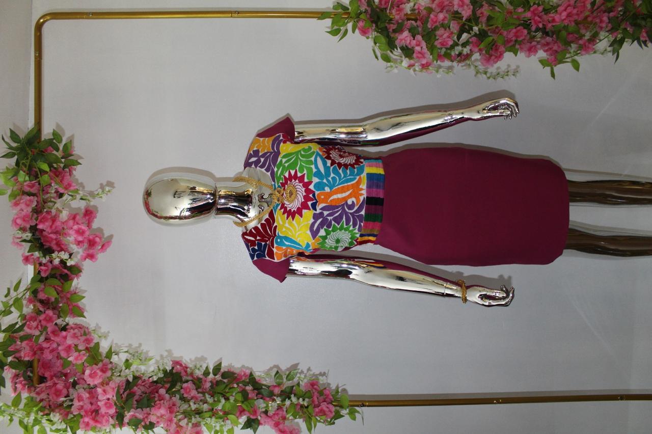Vestido Corto con Bordado Mazateco