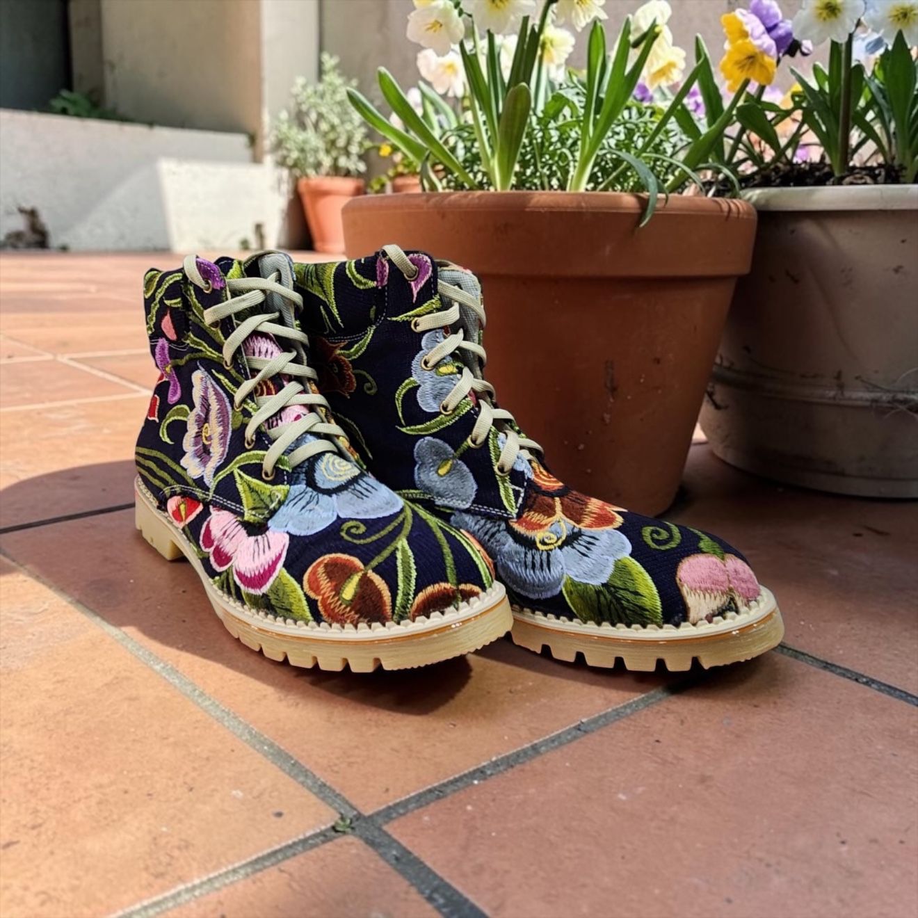 Rudibota bordados de flores Unisex