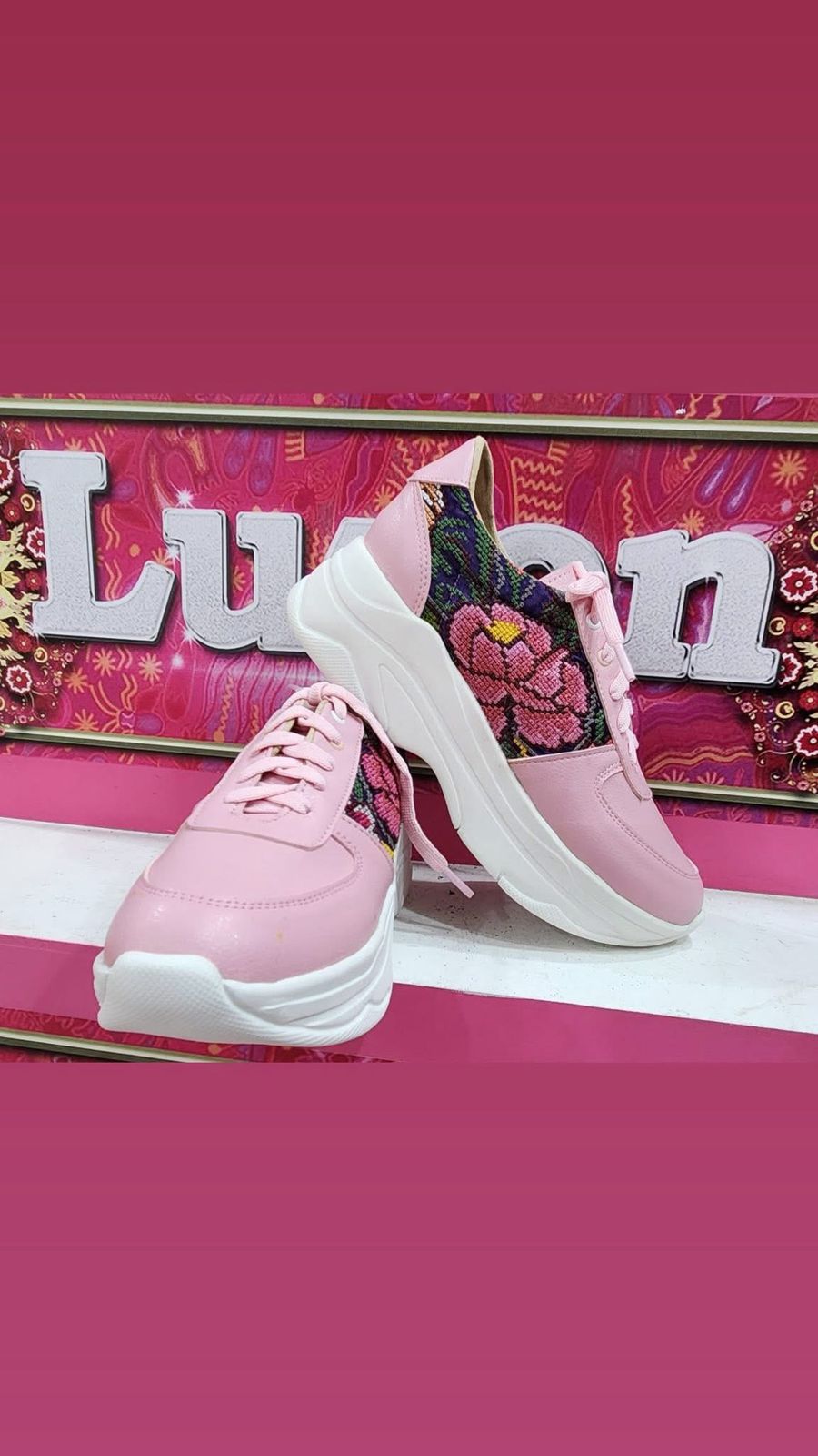TENIS CON PLATAFORMA ROSAS