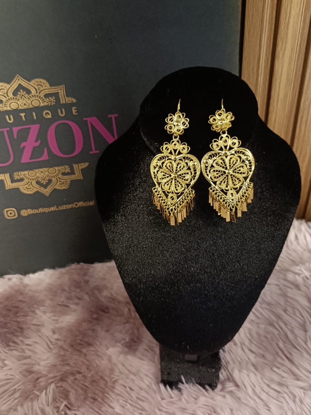 PENDIENTES MARGARITA CORAZÓN