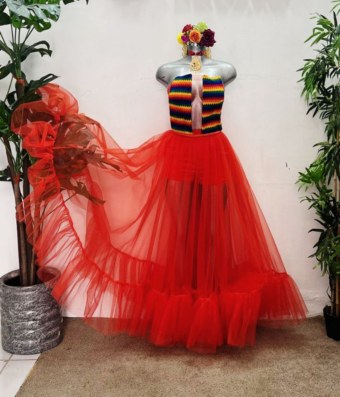 Vestido en tul fino con Bordado Chinanteco de Dos Piezas 