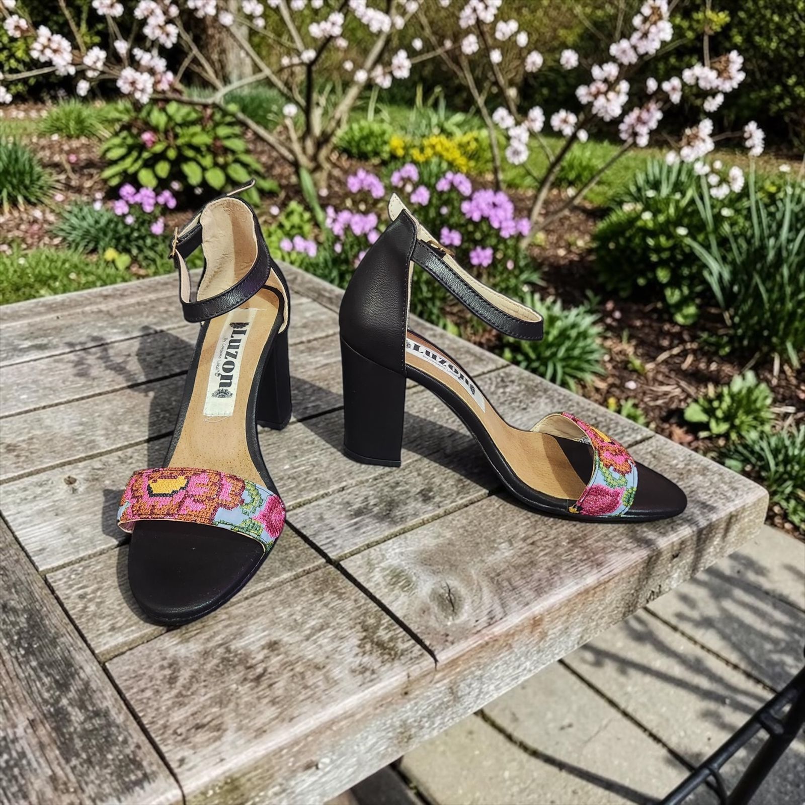 Sandalias de tacón Negras