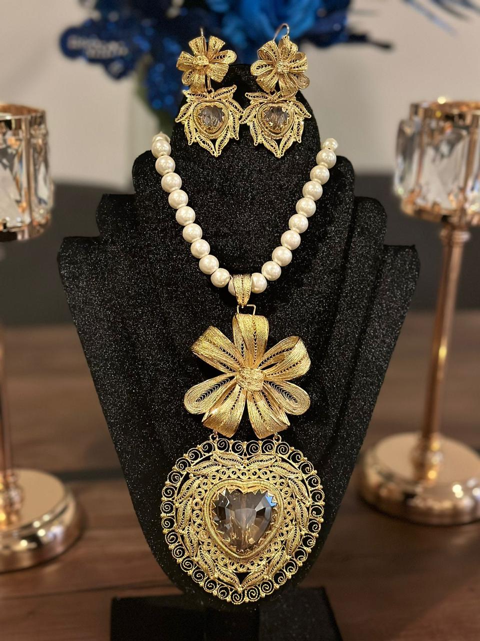 COORDINADO CORAZON MIEL - MOÑO