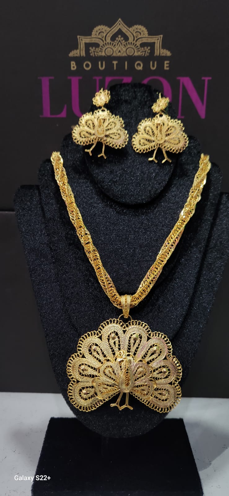 Conjunto de joyería en filigrana de pavo real