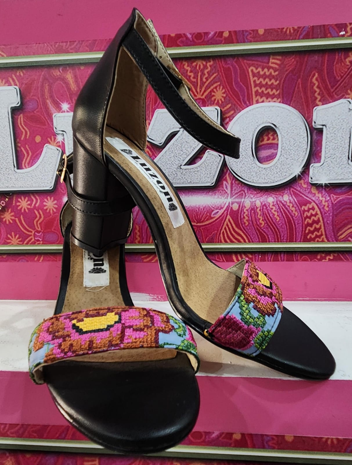 Sandalias de tacón Negras