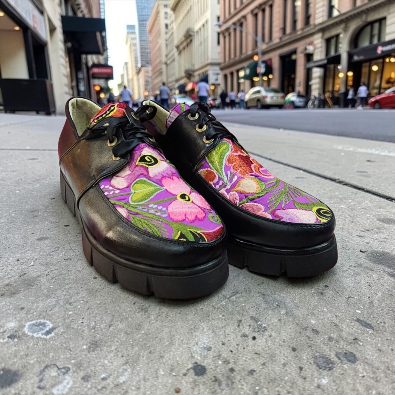 Zapatos Bostoniano con Bordado Floral