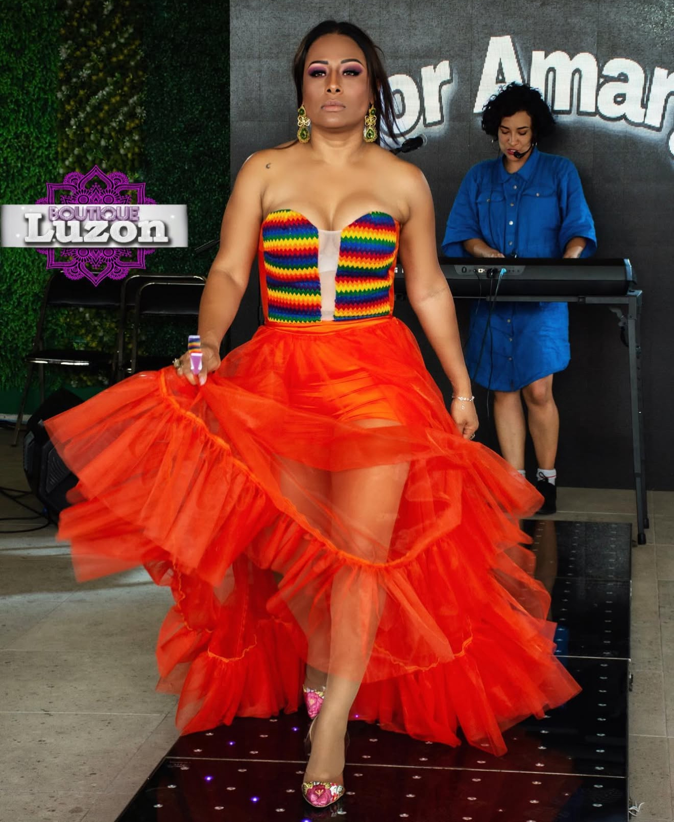Vestido en tul fino con Bordado Chinanteco de Dos Piezas