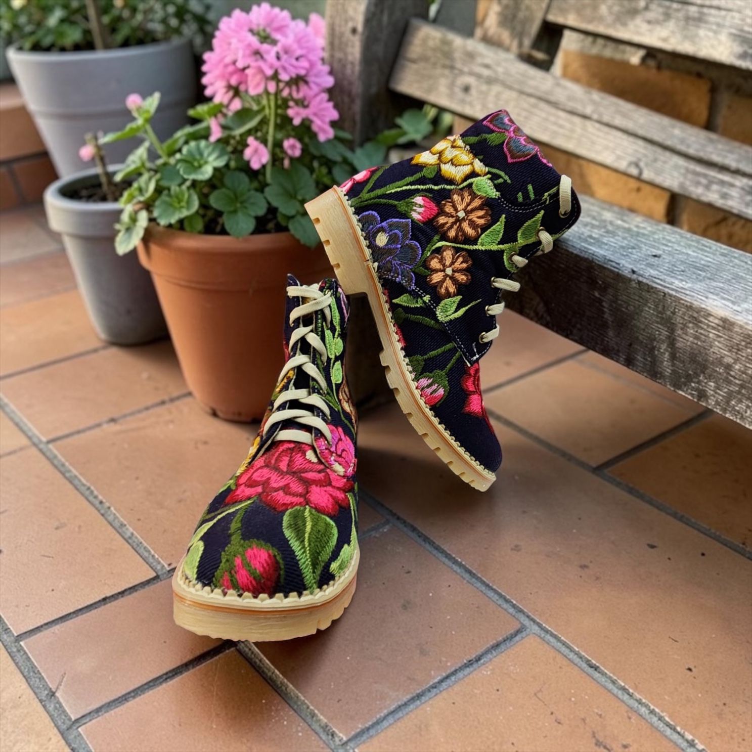 Rudibota bordados de flores Unisex