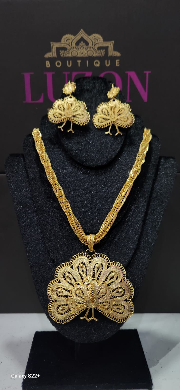 Conjunto de joyería en filigrana de pavo real