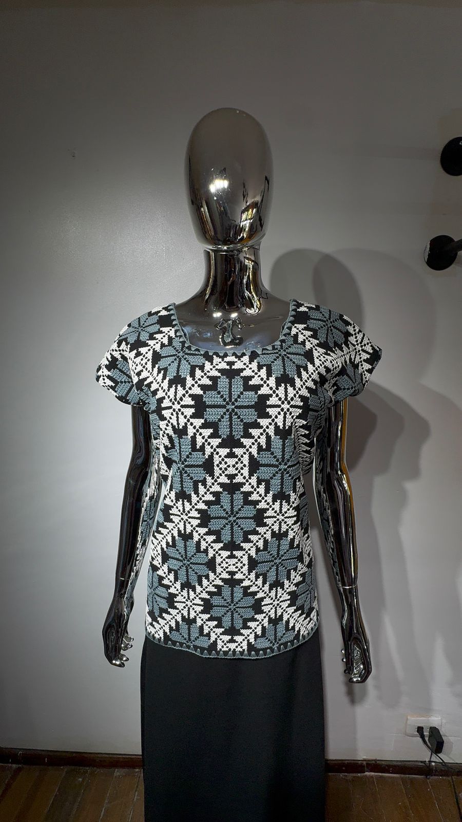 HUIPIL CHINANTECO GRIS