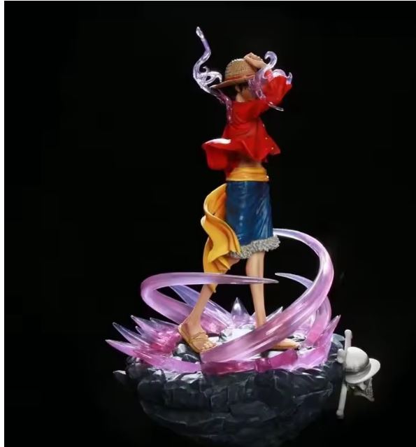 Figura Luffy Armor Haki 41 cm