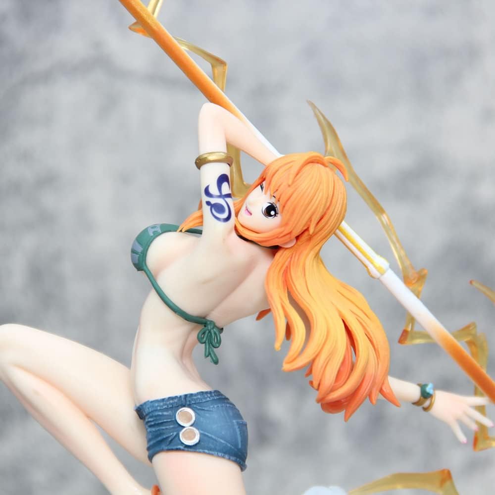 Figura Nami 26 cm