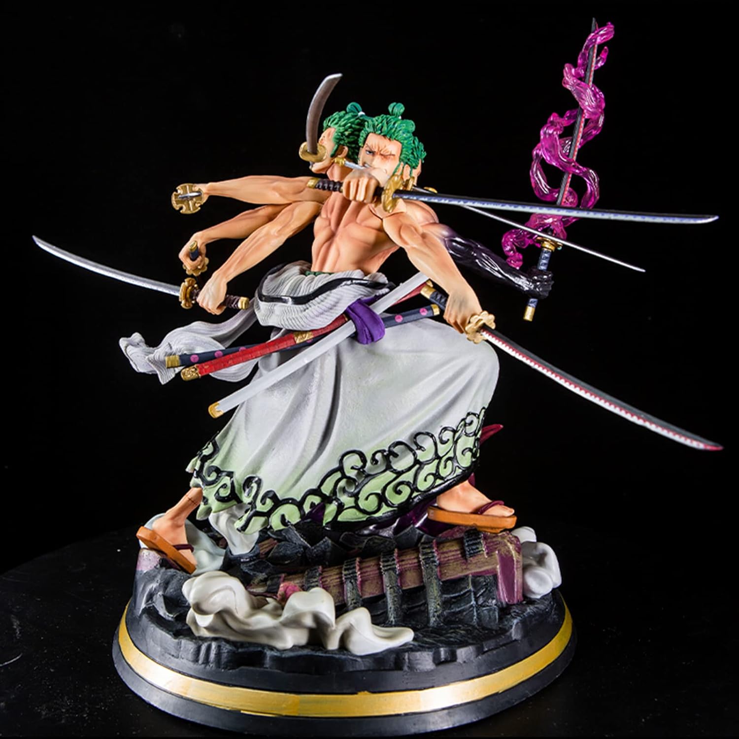 Figura  Zoro nine swords 31 cm