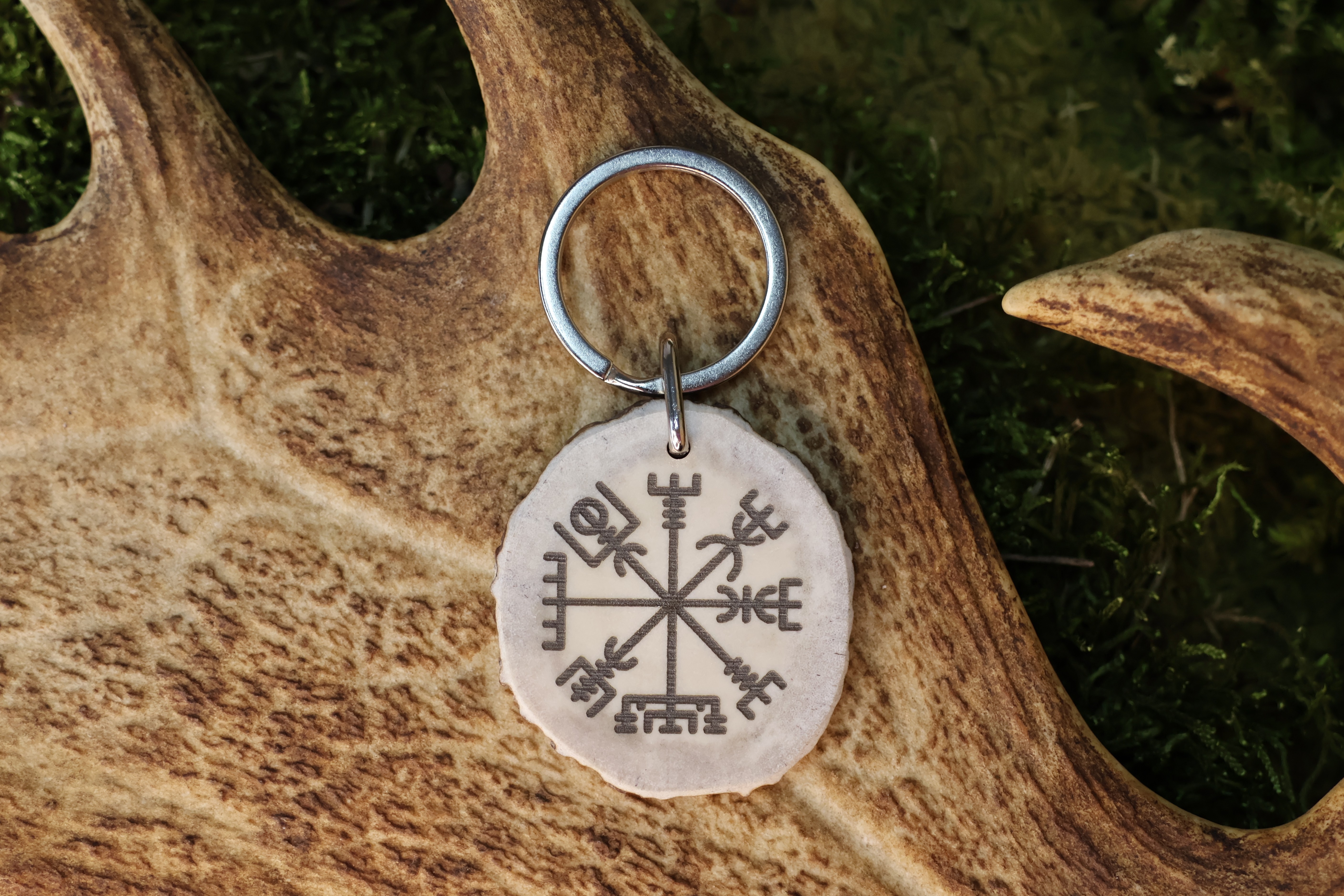 Raktų pakabukas "Vegvísir kompasas"