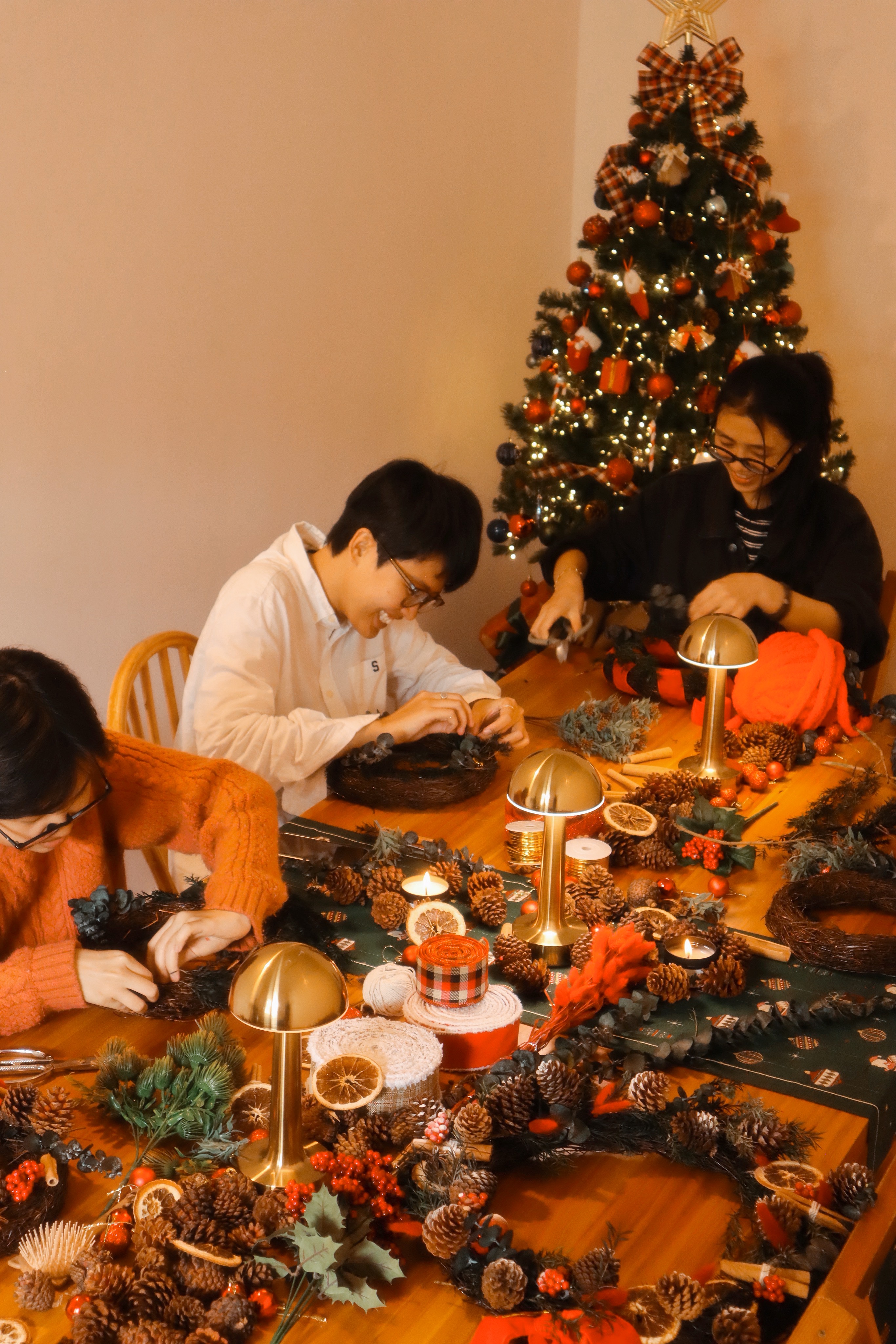 WORKSHOP LÀM VÒNG GIÁNG SINH 