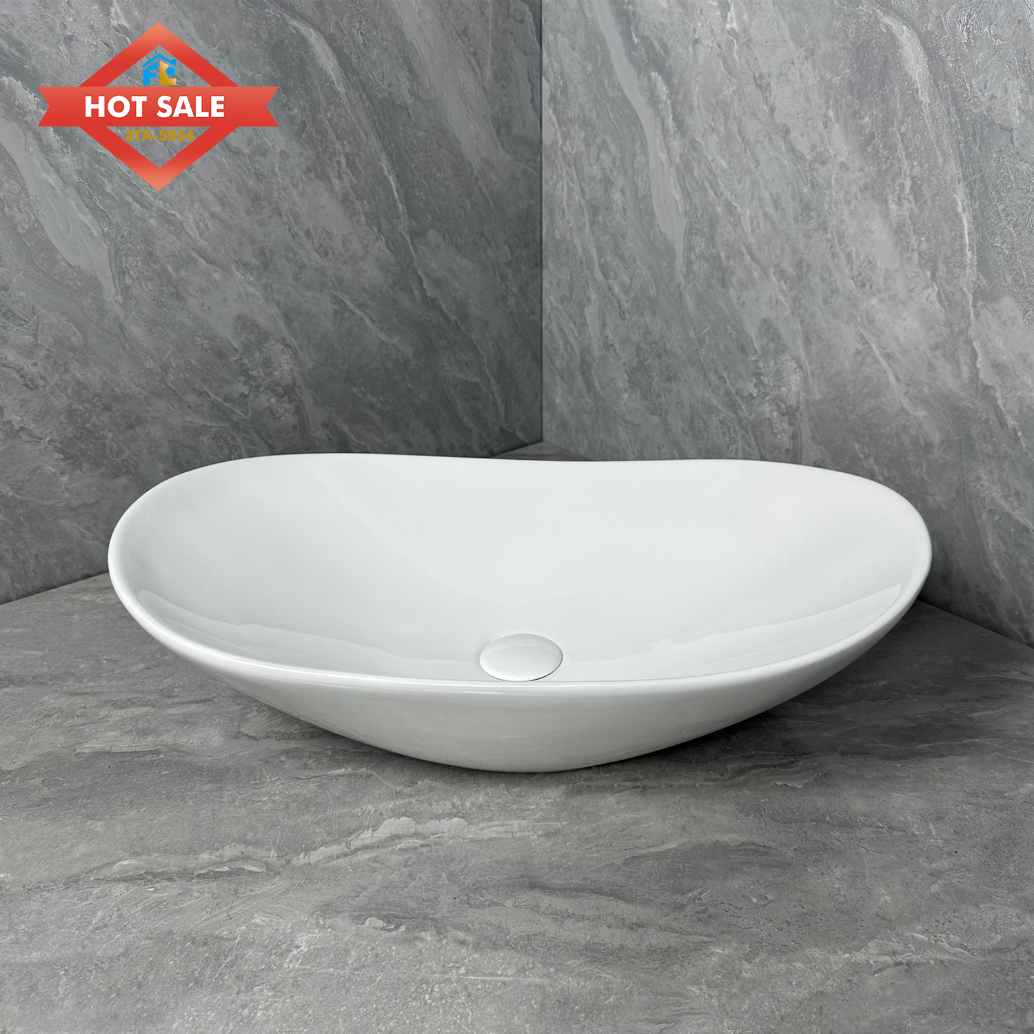 Hot Sale Modern Style Counter Top Oval Basin Hand Wash Basin Easy to Clean Ceramic Sink for Home Villa Hotel Apartment Use