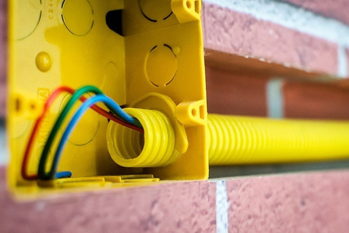 Instalação de Carregador de Veículo Elétrico até 30 metros.