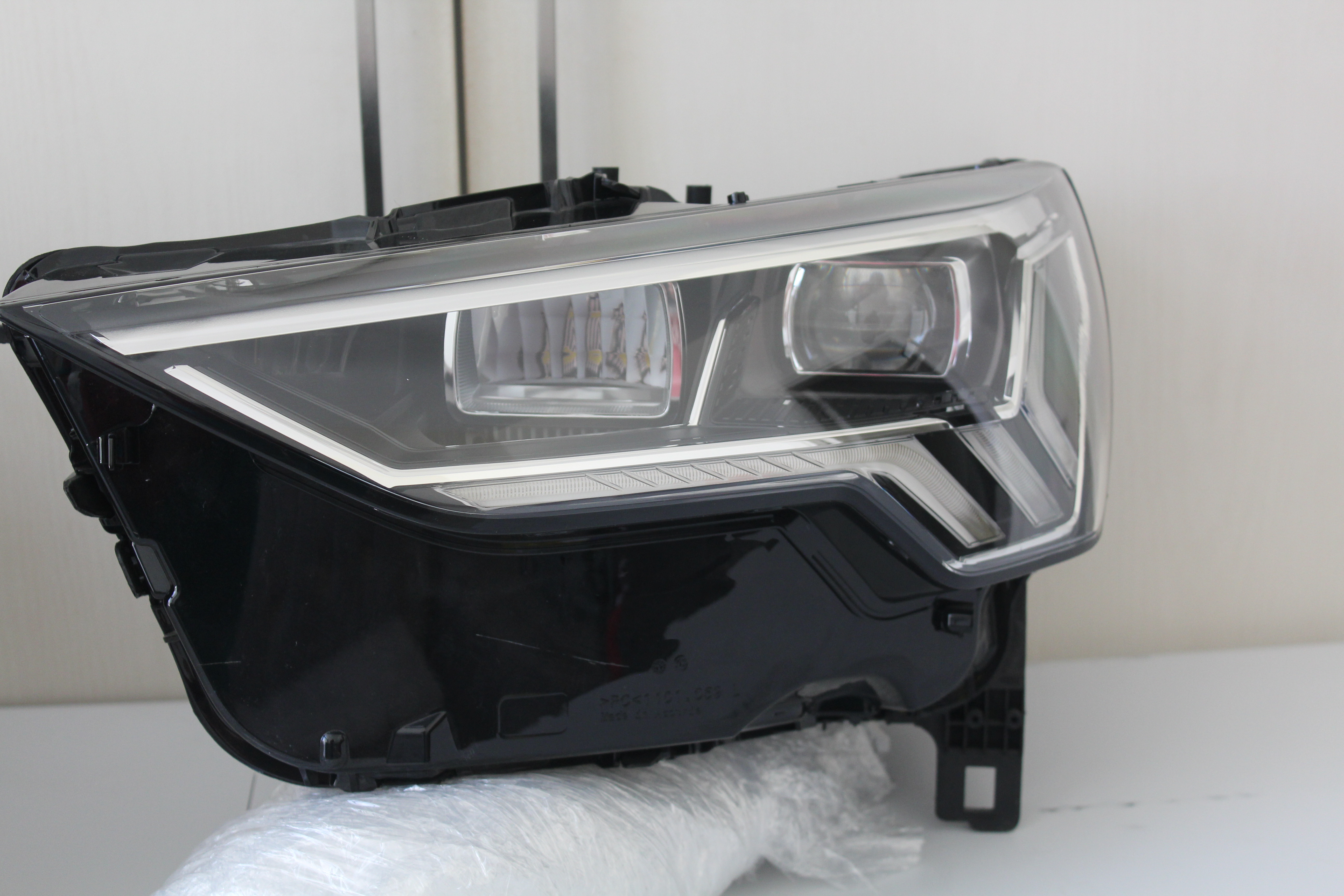 Farol Esquerdo Dianteiro Full LED Audi RS Q3 (F3)