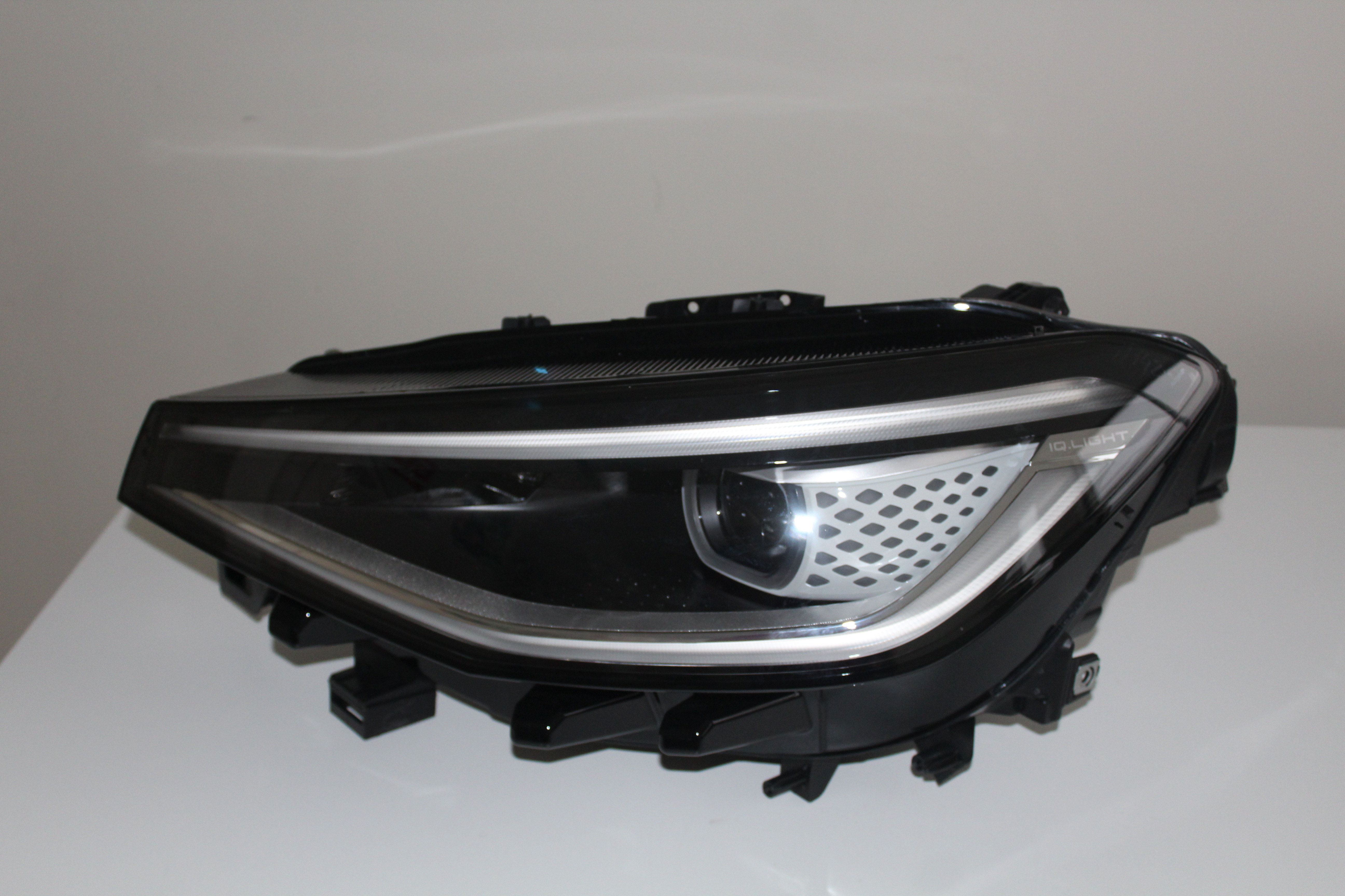 Full LED Volkswagen ID.4 (E11) (2021–2023)