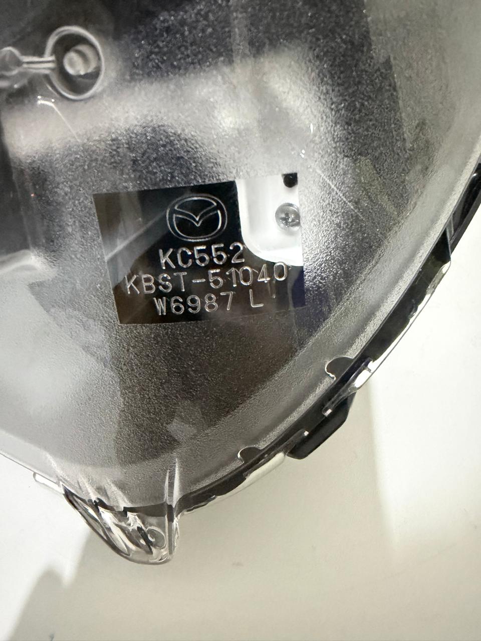 Farol Dianteiro Esquerdo LED / AFS Mazda CX-5