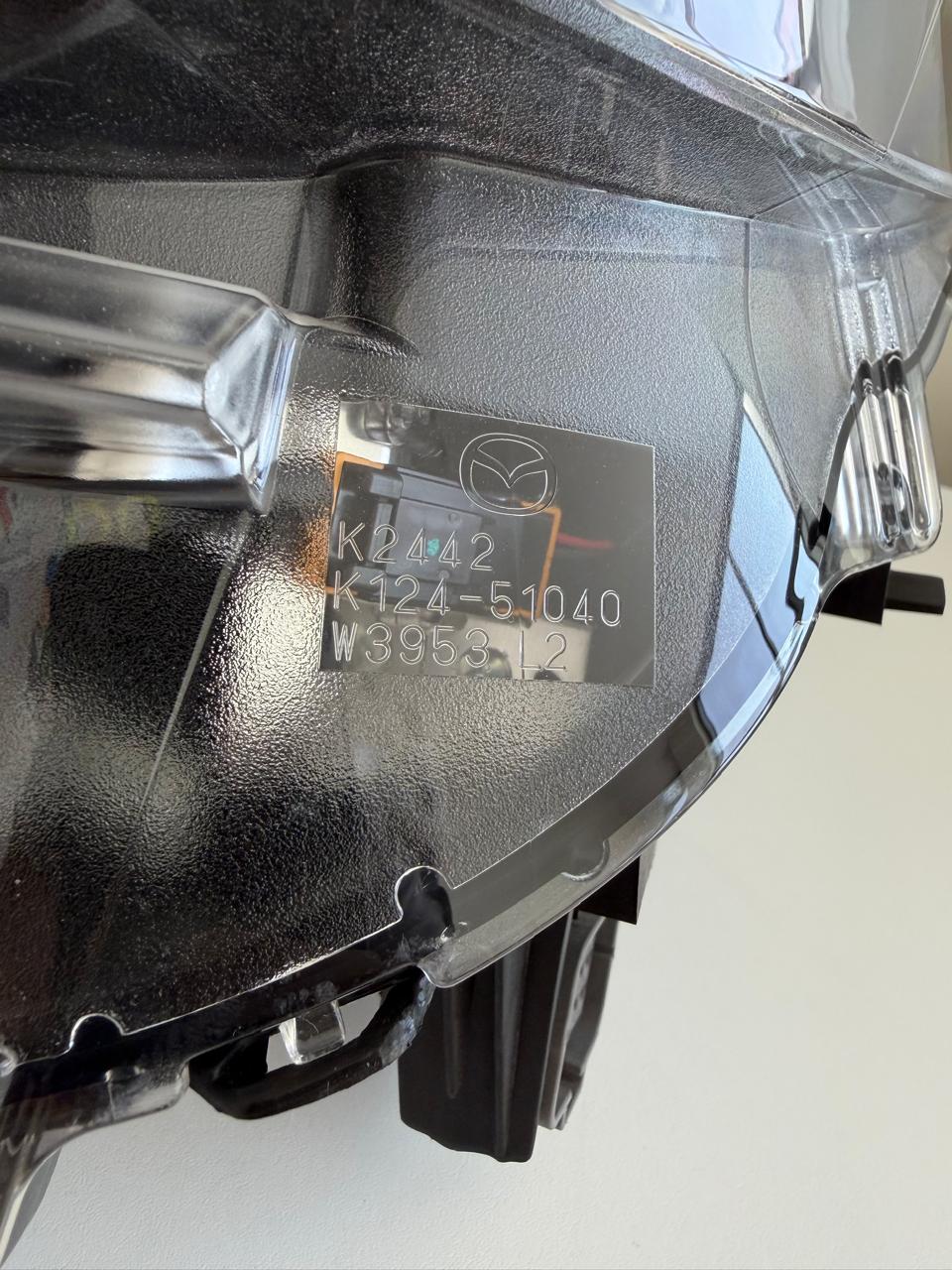 Par de Faróis Dianteiros Completos LED / AFS Mazda CX-5