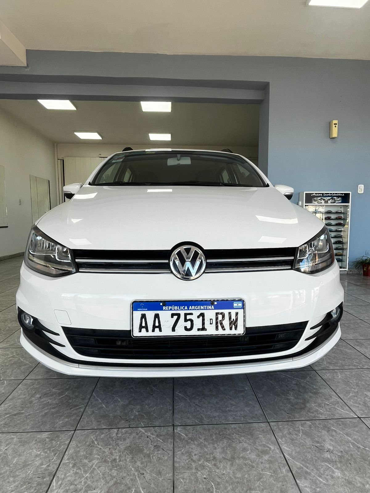 VOLKSWAGEN SURAN TRENDLINE 1.6 MSI - 2016