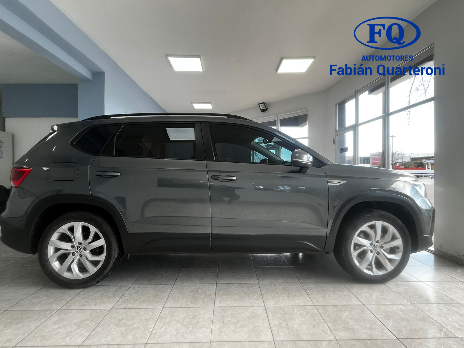 VOLKSWAGEN TAOS COMFORTLINE 2023 – AUTOMATICA – 23.000 km (VENDIDA)