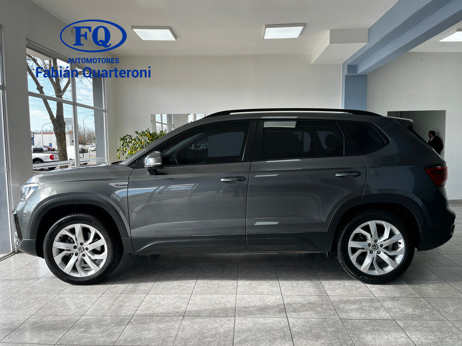 VOLKSWAGEN TAOS COMFORTLINE 2023 – AUTOMATICA – 23.000 km (VENDIDA)