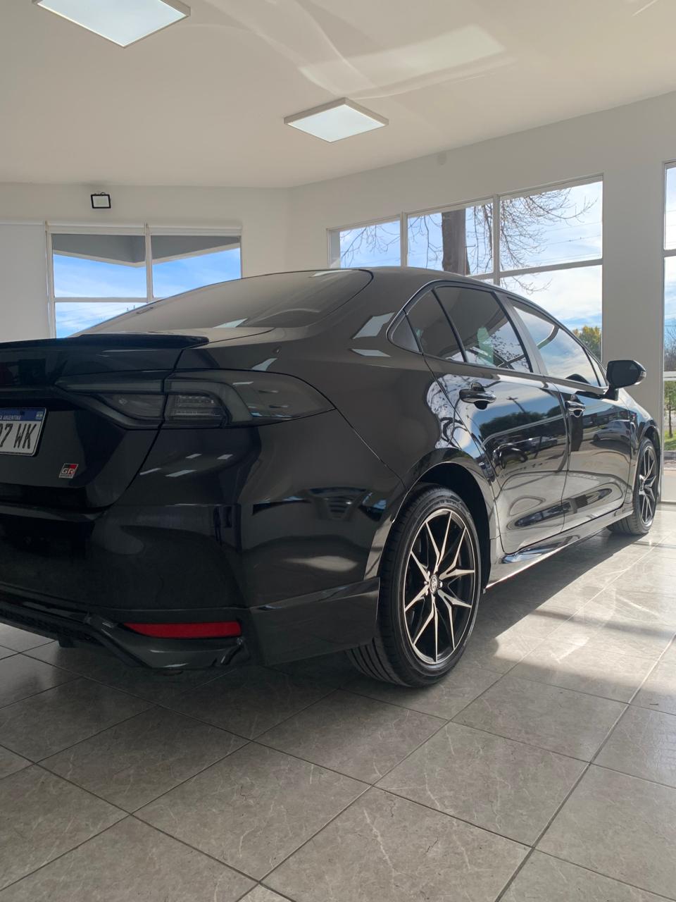 TOYOTA COROLLA GR-SPORT 2.0 CVT 2025
