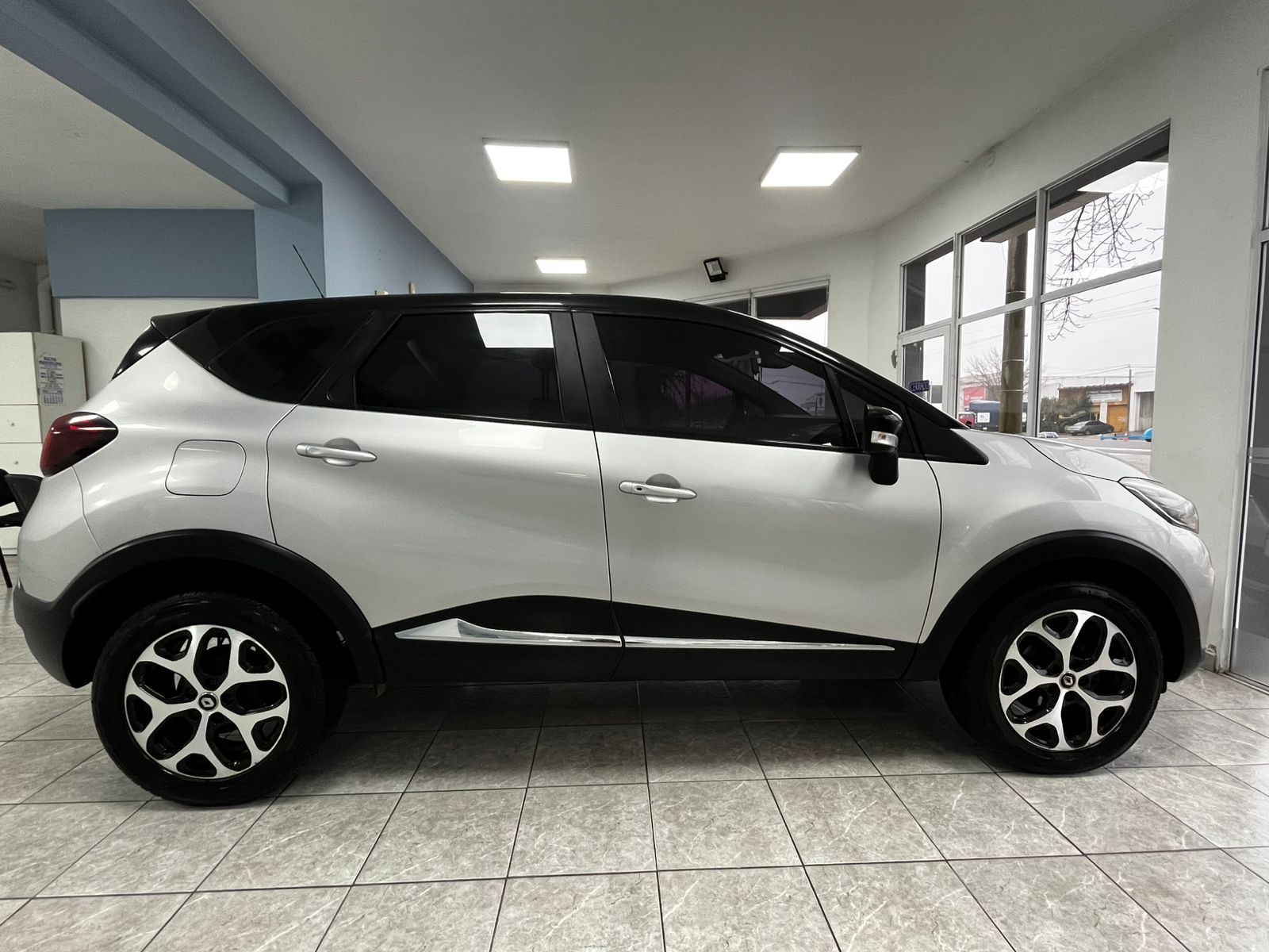 RENAULT CAPTUR INTENS 1.6 CVT - 2018