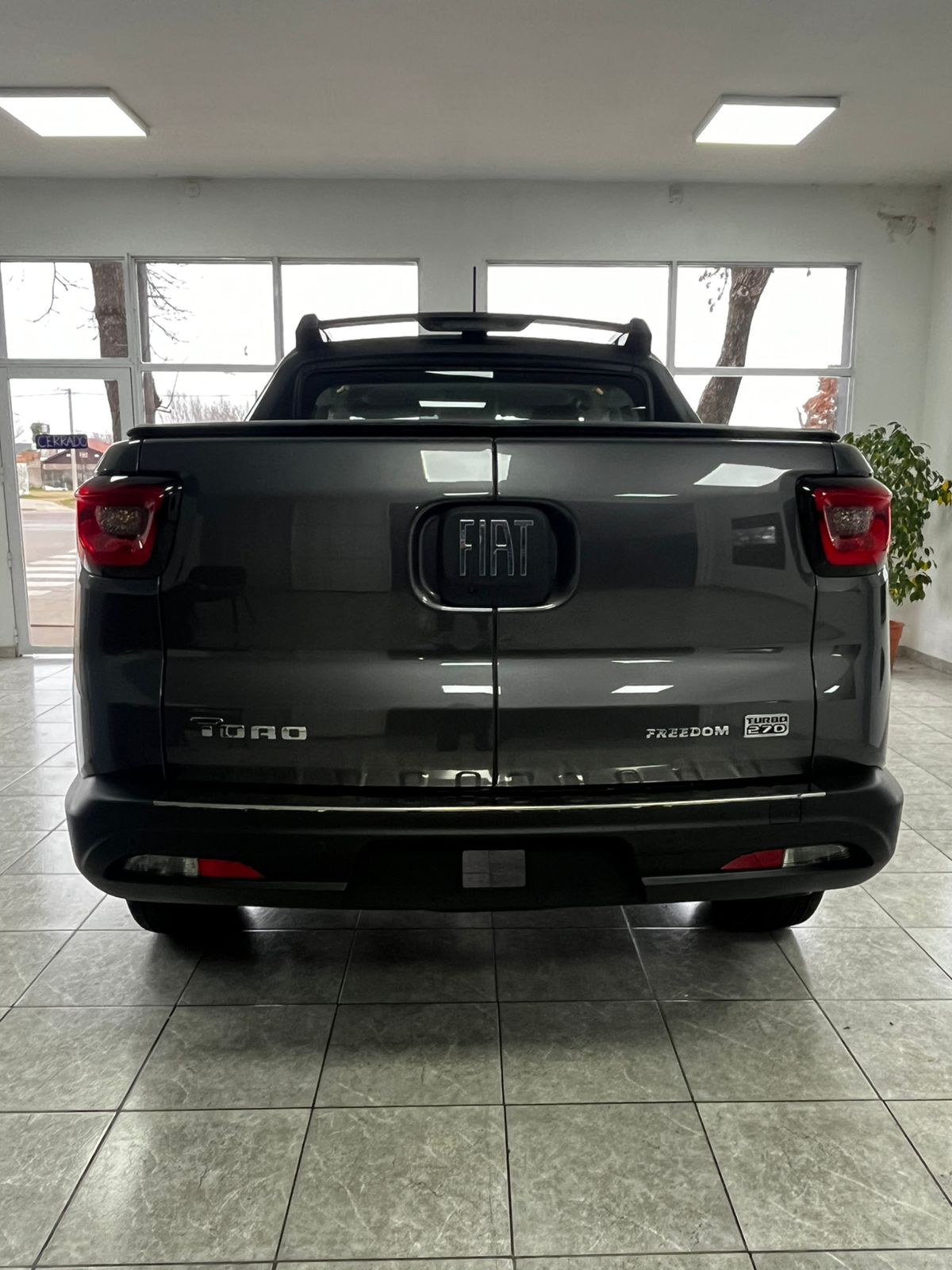 FIAT TORO FREEDOM 1.3 TURBO AT6 - 2025
