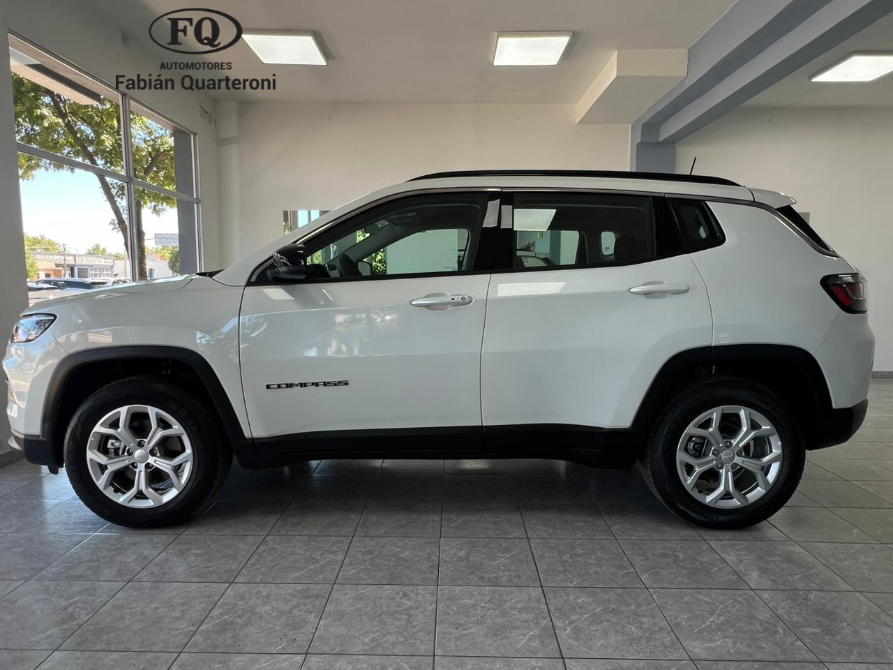 JEEP COMPASS SPORT 1.3T  AT6 4X2 0KM