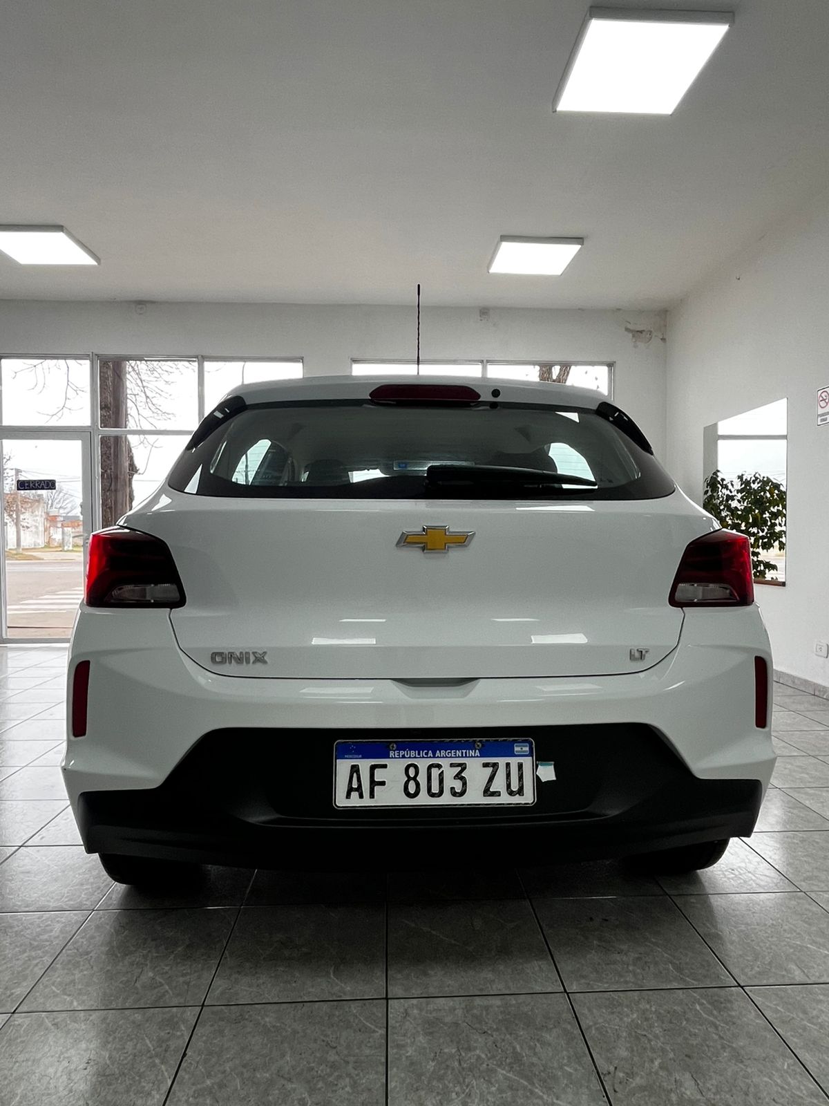 CHEVROLET ONIX 1.2 LT TECH - 2023 ¡VENDIDO!