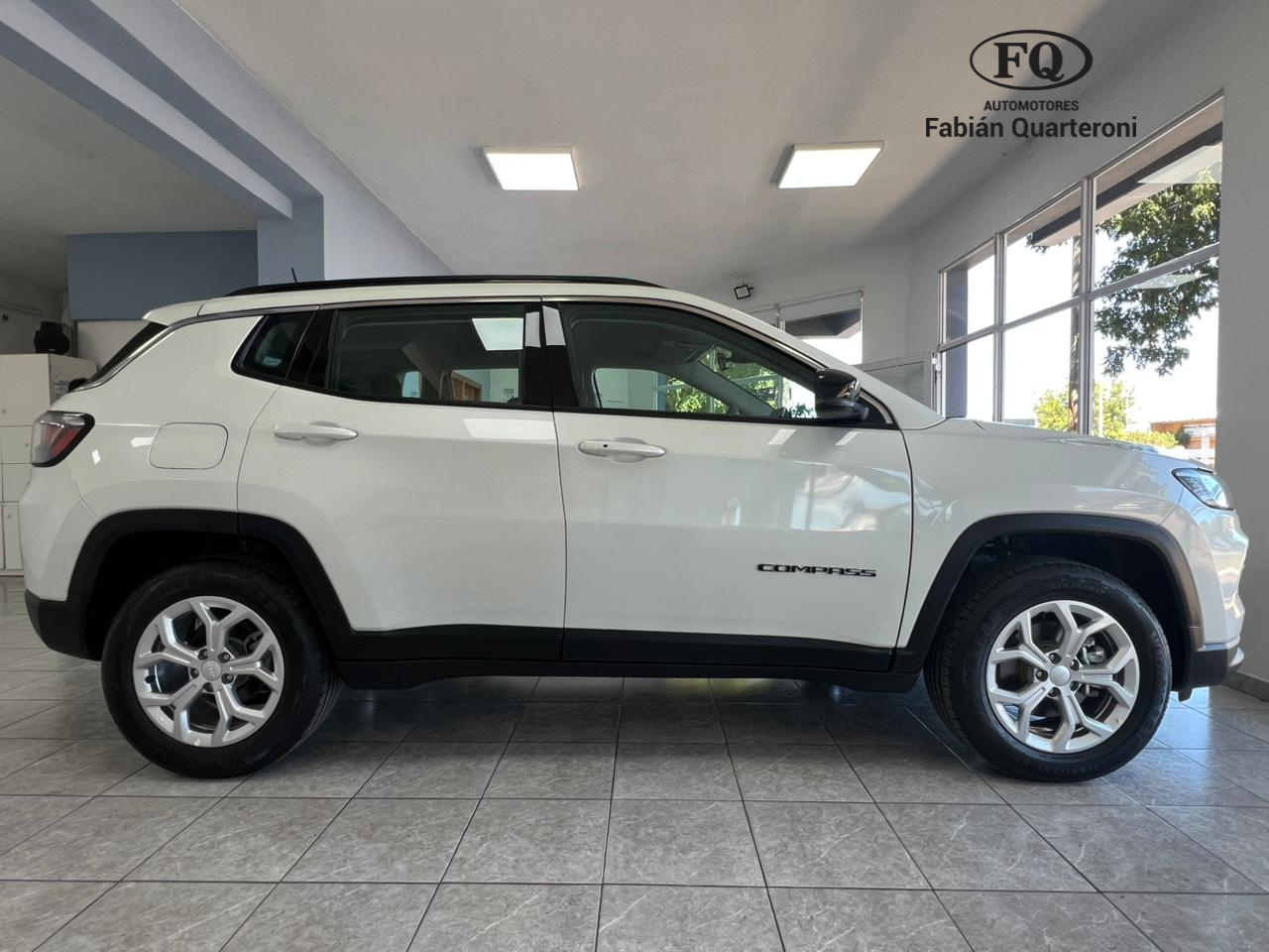 JEEP COMPASS SPORT 1.3T  AT6 4X2 0KM