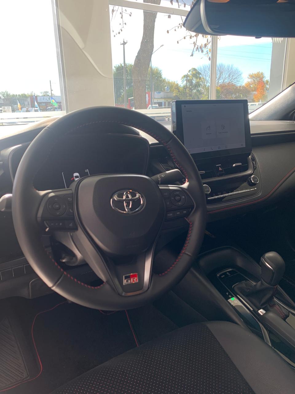 TOYOTA COROLLA GR-SPORT 2.0 CVT 2025