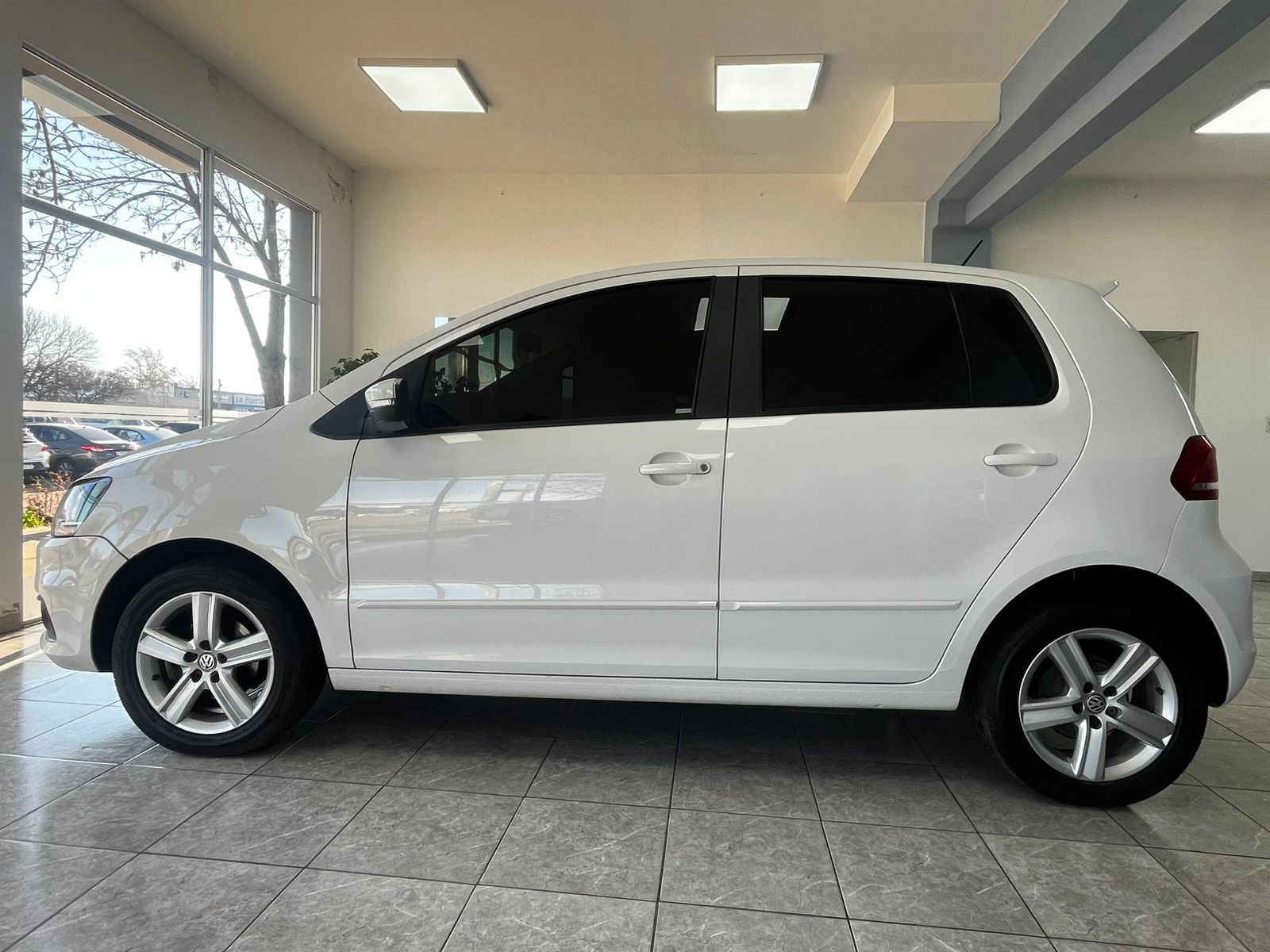 VOLKSWAGEN FOX 1.6 MSI - 2015