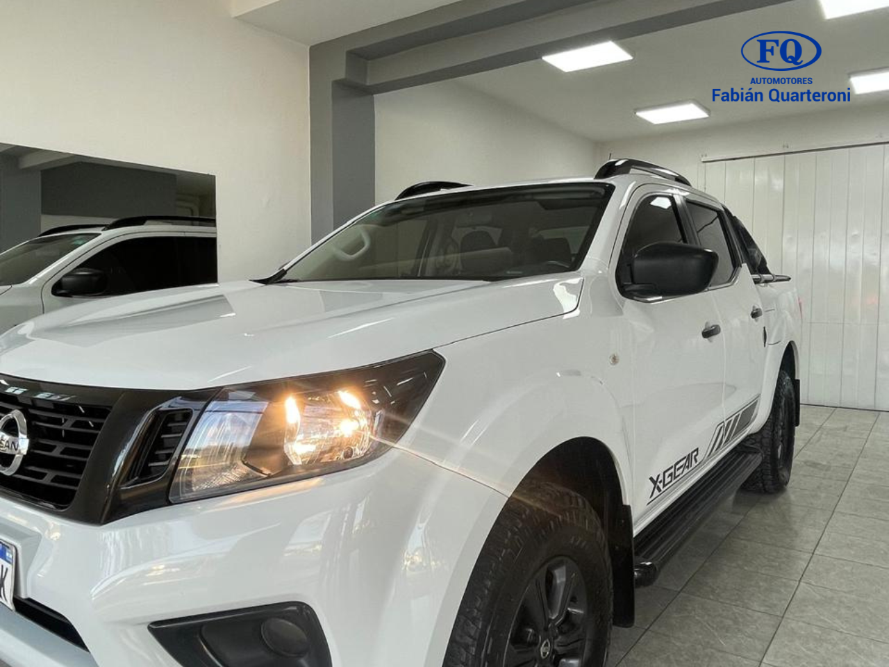 NISSAN FRONTIER X-GEAR 2.3 BI-TURBO AT 4x2 2021