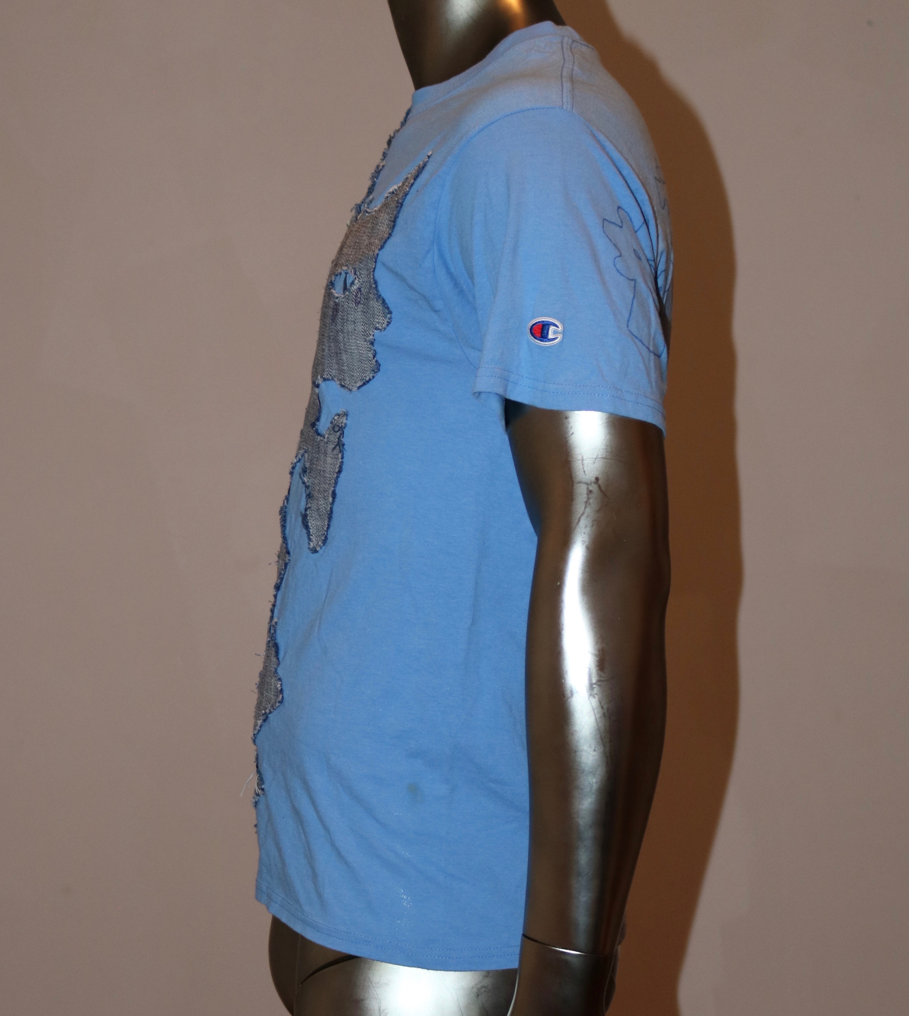 Tee