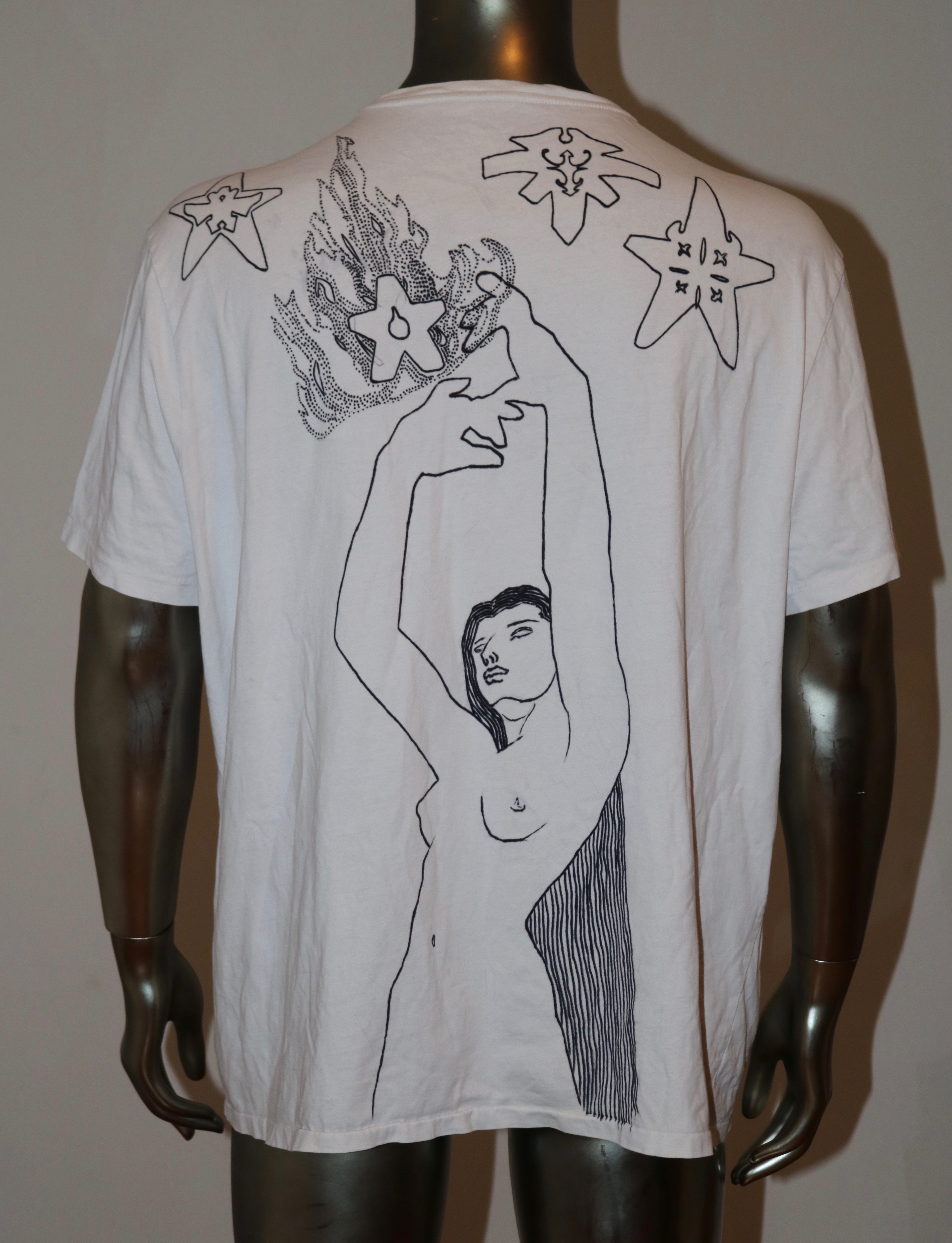 Tee